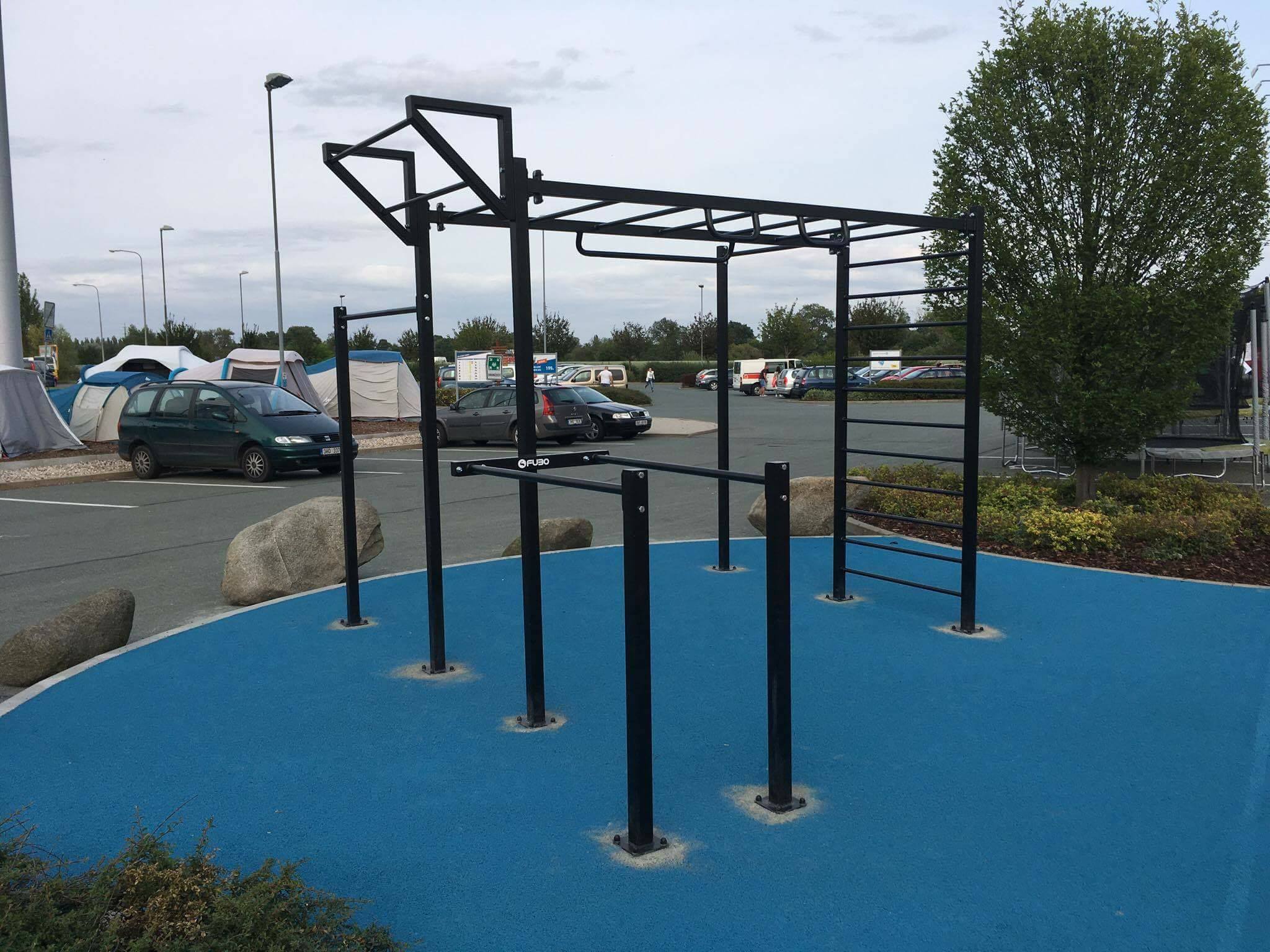 Workoutové hřiště pro Decathlon ČR.